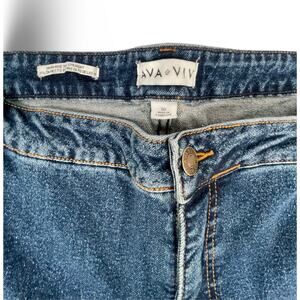 Ava & Viv 🔹 High Rise 90s Straight Jeans — Size 30, With Tags